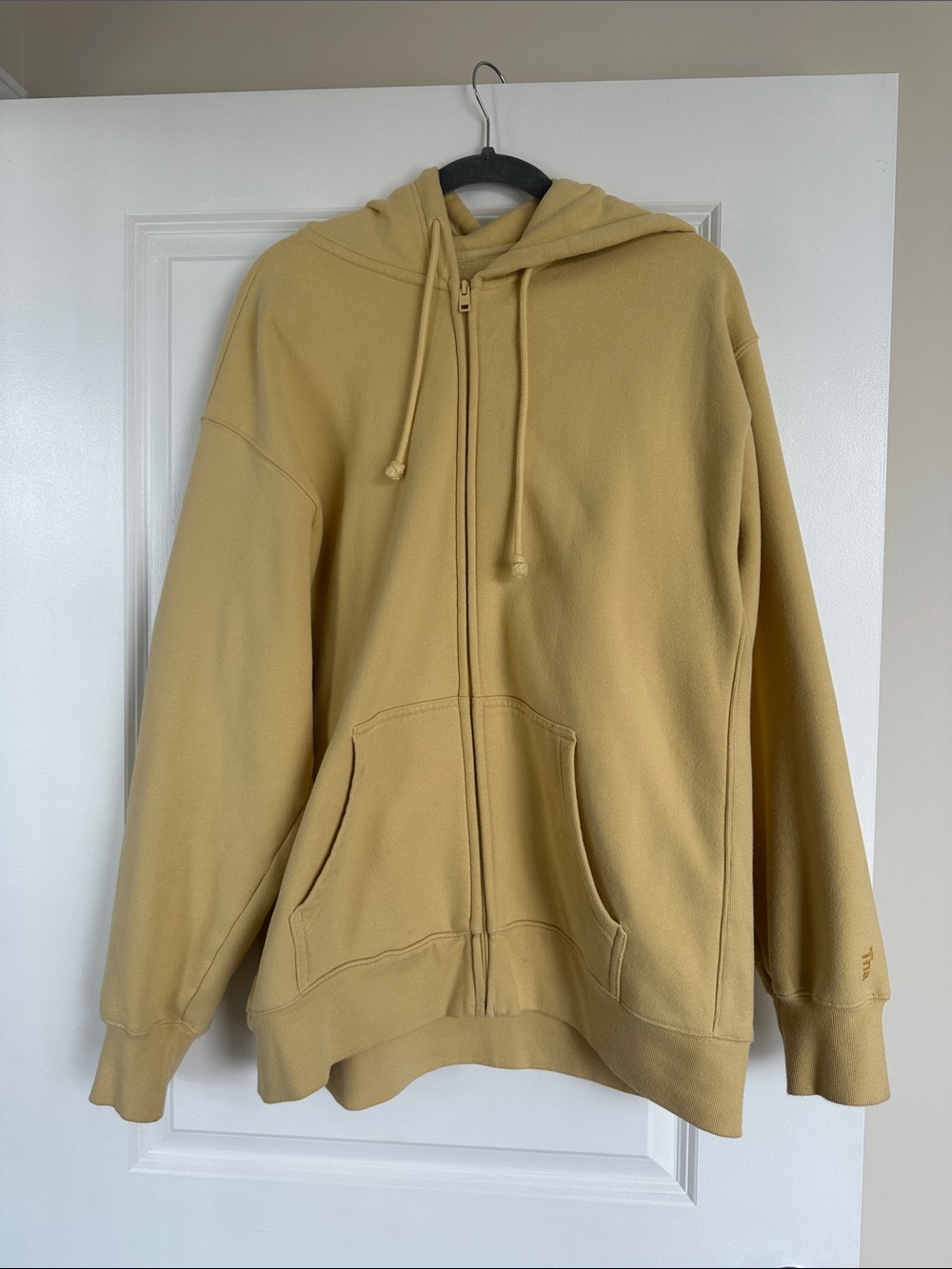 Aritzia TNA Full Zip Butter Yellow Hoodie